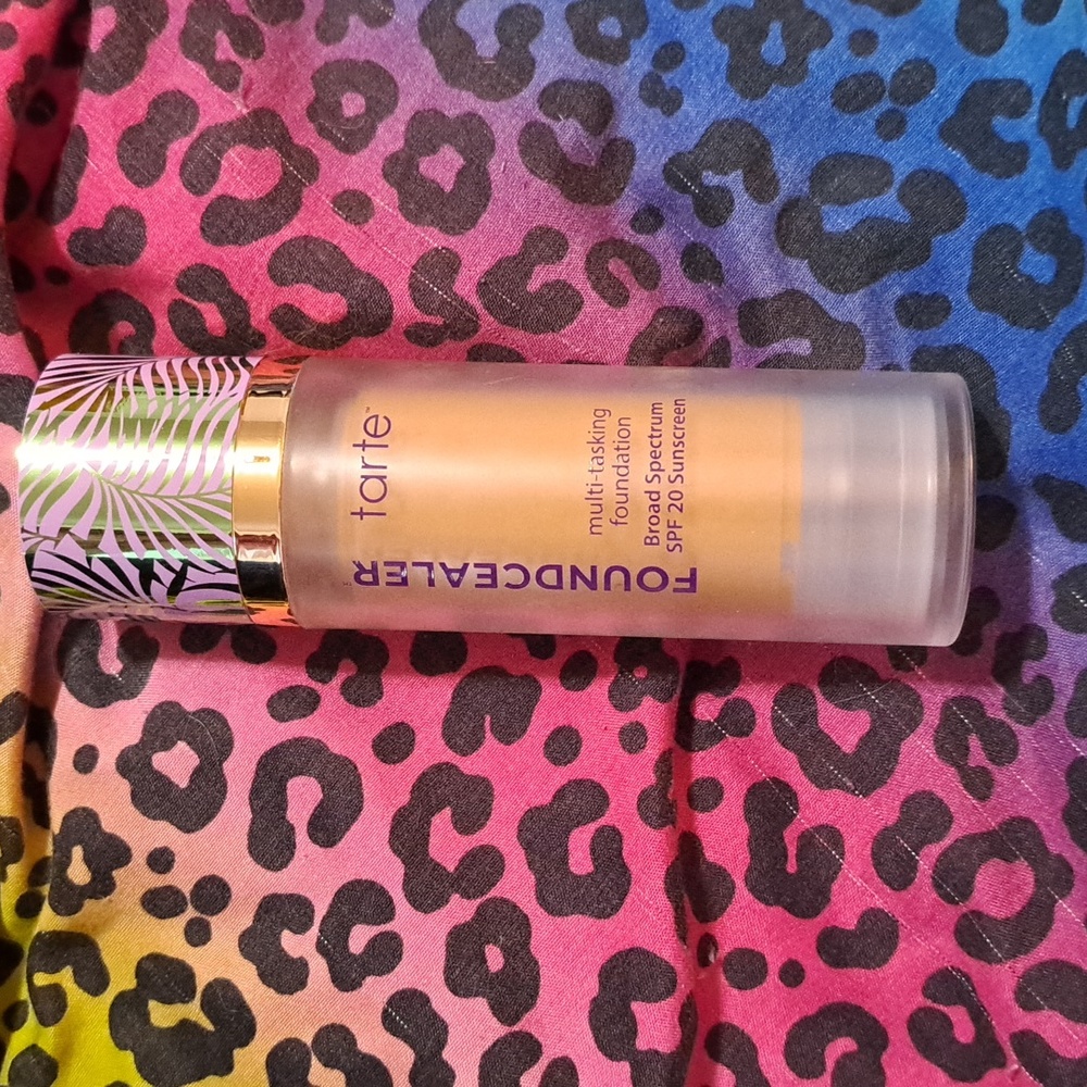Tarte foundcealer multitasking foundation shade tan sand